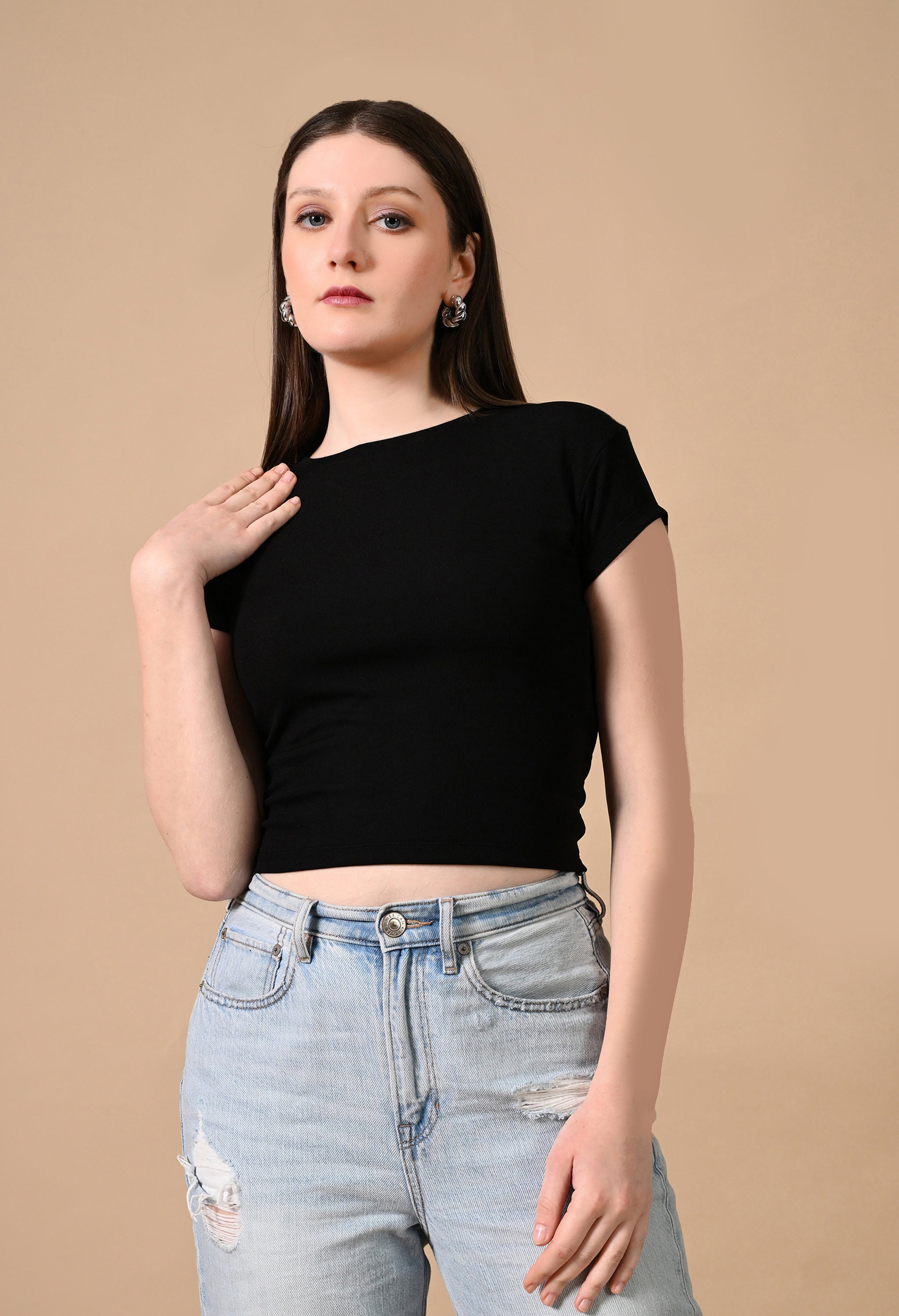 KNOT ALLURE TOP