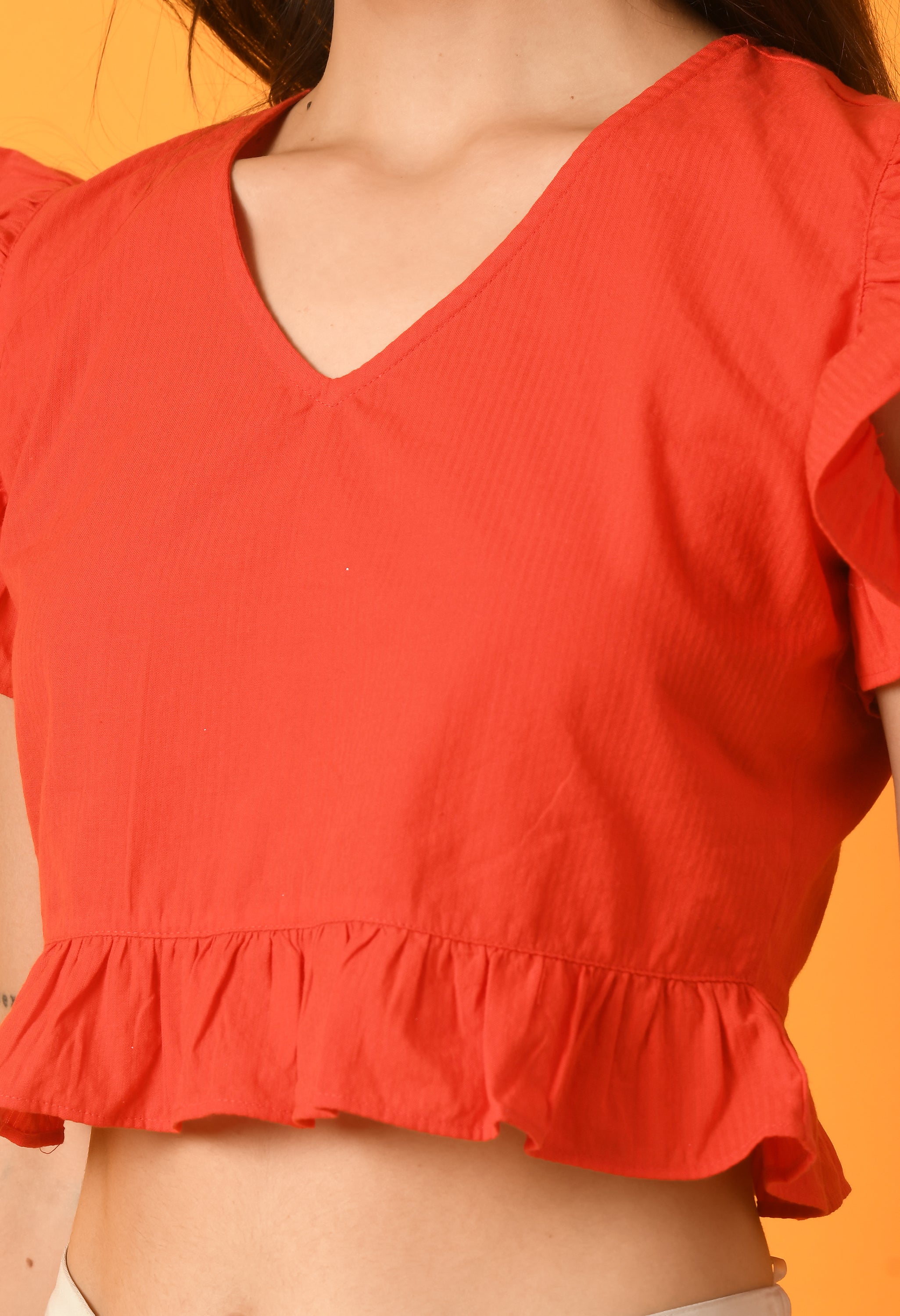 RUFFLE TOP